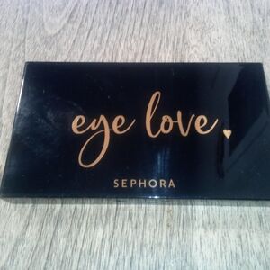 Sephora Eye Love Eyeshadow Palette - Black & Gold Lettering